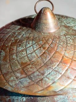 Acorn Hose Pot -Eco Garden Shop 3 4 crop 8613361 0045