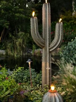 Desert Steel Saguaro Cactus Torches -Eco Garden Shop 8591452 01V tif