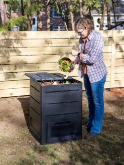 Deluxe Pyramid Composter II -Eco Garden Shop 8600227 0586 tif