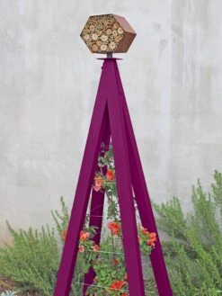 Bee Bungalow + Akoris Garden Tuteur Jr. -Eco Garden Shop 8600532 01v bee bungalow akoris garden tuteur aubergine