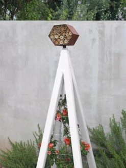 Bee Bungalow + Akoris Garden Tuteur Sr. -Eco Garden Shop 8600532 03V tif