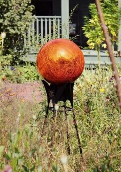 Achla Designs Gazing Globe 12" -Eco Garden Shop 8609324 02V jpg