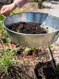 Gardener's Compost Soil Sifter -Eco Garden Shop 8611018 160 tif