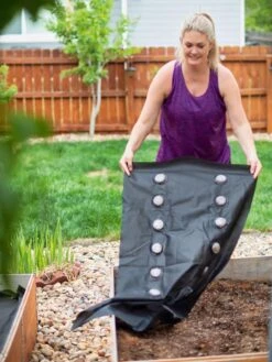 SeedSheets Organic Vegetable Garden, Easy Breezy Caprese, 4' X 8' -Eco Garden Shop 8613295 10V